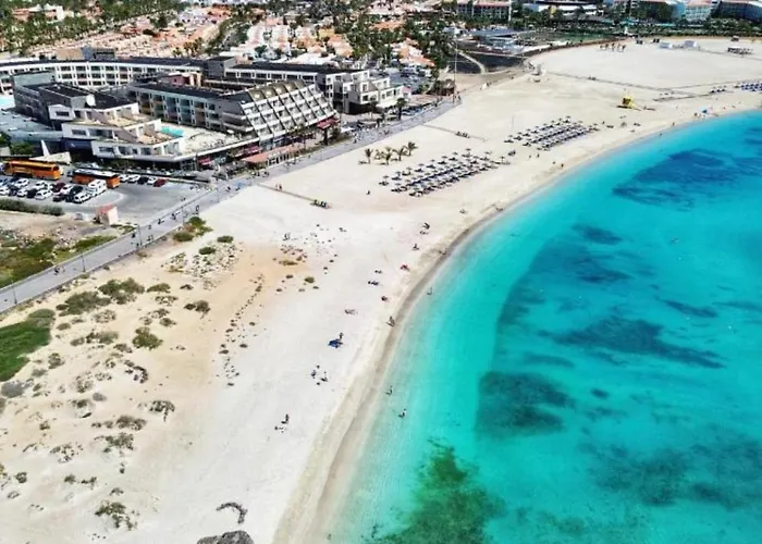 Dugari アパート *