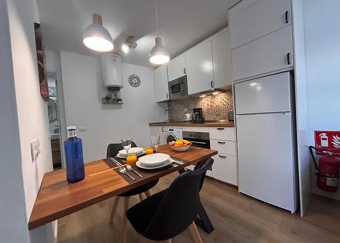 Dugari アパート *